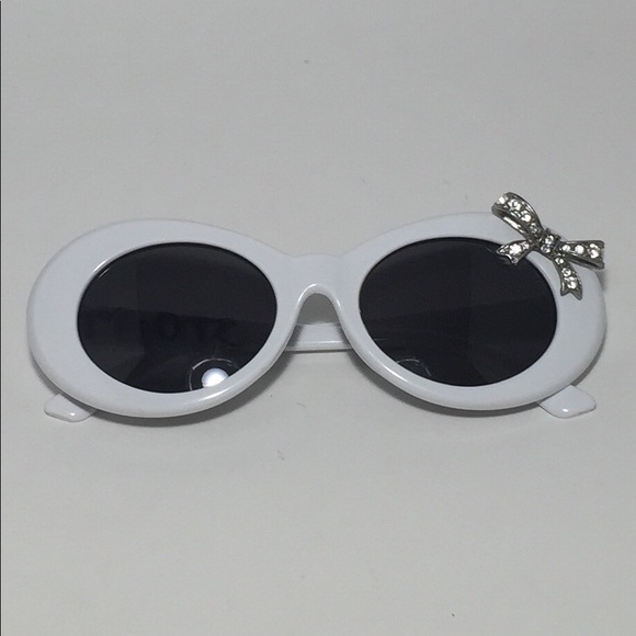 ⭐️⭐️⭐️sold⭐️⭐️⭐️ "The Dat🎀Doe1 SunKClasses" - Picture 1 of 6